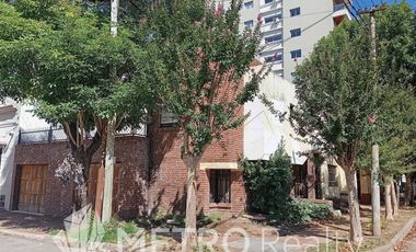 Casa en Venta 4 ambientes en Quilmes Centro