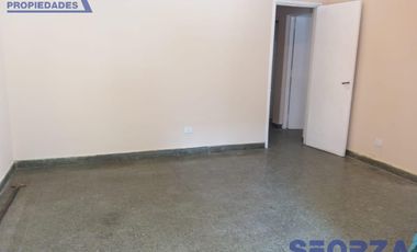 Casa para uso comercial o profesional en microcentro de San Miguel