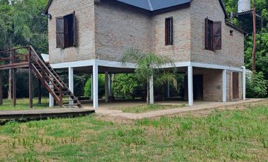 Casa en  venta Delta Tigre