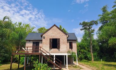 Casa en  venta Delta Tigre
