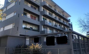 Venta Departamento Monte Grande en Robertson al 400