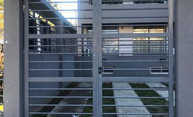 Venta Departamento Monte Grande en Robertson al 400