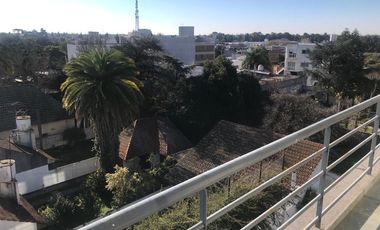 Venta Departamento Monte Grande en Robertson al 400