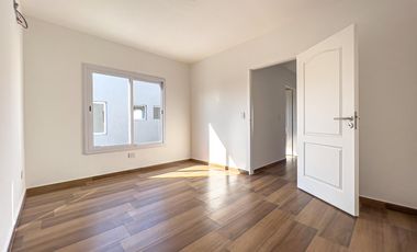 Excelente Dúplex de Calidad a Estrenar en Venta en Ituzaingó