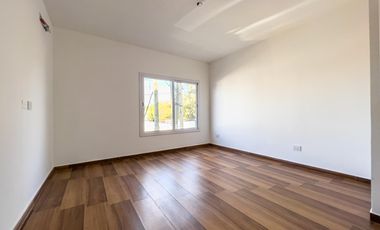 Excelente Dúplex de Calidad a Estrenar en Venta en Ituzaingó