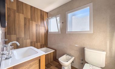 Excelente Dúplex de Calidad a Estrenar en Venta en Ituzaingó