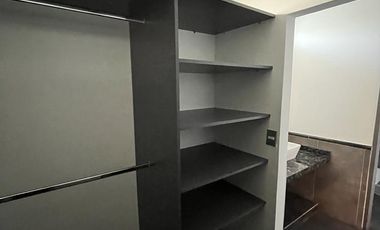Casa 5 ambientes en venta en  Castelar Norte
