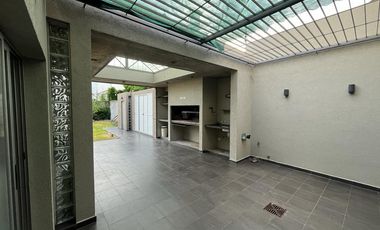 Casa 5 ambientes en venta en  Castelar Norte