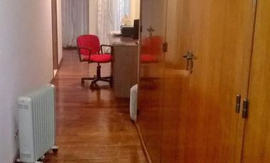 Venta de Importante CHalet S/Lote de 17 X 43M² en Ramos Mejía C/Quincho y Pileta