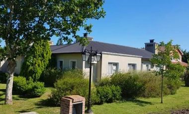 COUNTRY HARAS DEL SUR -  CASA 5 AMB. - ALQUILER - S/LOTE 1581m2
