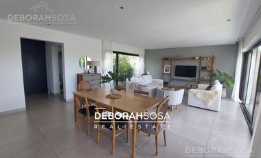Casa en  Venta en Canton al golf- el canton- 5 ambientes- zona norte -escobar