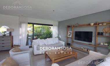 Casa en  Venta en Canton al golf- el canton- 5 ambientes- zona norte -escobar