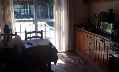 Venta de Excelente Casa 4 Amb. S/L 8.66x33m² en R. Mejia  Con Fdo Libre