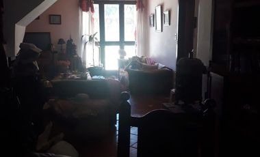 Venta de Excelente Casa 4 Amb. S/L 8.66x33m² en R. Mejia  Con Fdo Libre