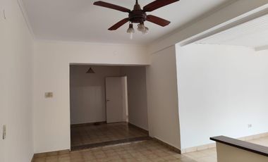 Casa en  venta dos dormitortios, en Junin.