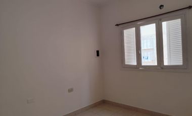 Casa en  venta dos dormitortios, en Junin.