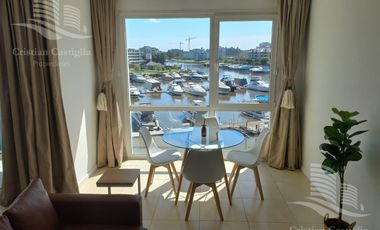 Departamento EN ALQUILER en Wyndham Condominios