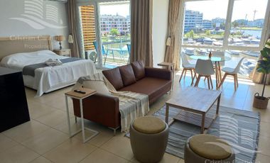 Departamento EN ALQUILER en Wyndham Condominios