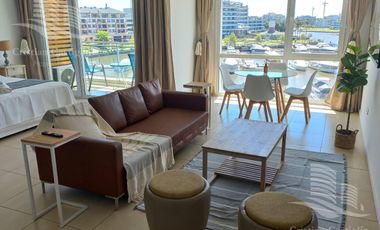 Departamento EN ALQUILER en Wyndham Condominios
