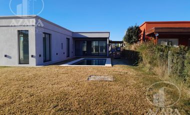 Casa en Pilar Del Este