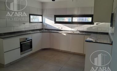 Casa en Pilar Del Este
