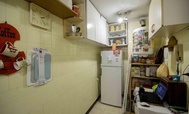 Departamento de 3 ambientes en 2° piso por escalera en venta, en La Lucila.