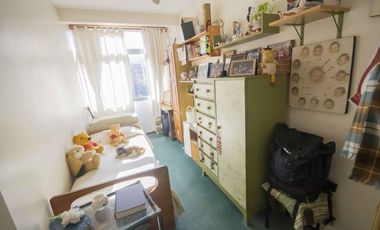 Departamento de 3 ambientes en 2° piso por escalera en venta, en La Lucila.