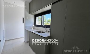 Casa en Venta 4 ambientes con pileta Puertos Zona Norte