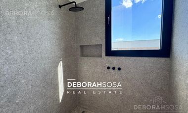 Casa en Venta 4 ambientes con pileta Puertos Zona Norte