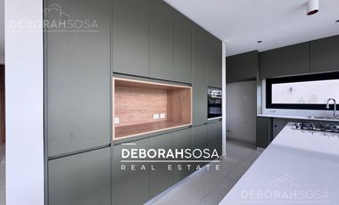 Casa en Venta 4 ambientes con pileta Puertos Zona Norte