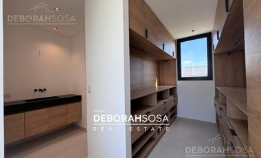 Casa en Venta 4 ambientes con pileta Puertos Zona Norte