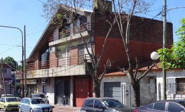 Departamento en venta - 3 Dormitorios 1 Baño - 490Mts2 - Quilmes Oeste