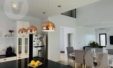 Casa en venta - Barrio Lagos de Canning