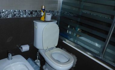 PH en venta - 4 Dormitorios 4 Baños - 800Mts2 - Burzaco