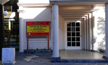 Local en Venta con 5 departamentos con acceso privado
