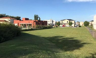 Terreno en venta - 804Mts2 - Haras de Santa María, Escobar