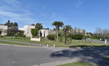 Terreno en venta - 804Mts2 - Haras de Santa María, Escobar
