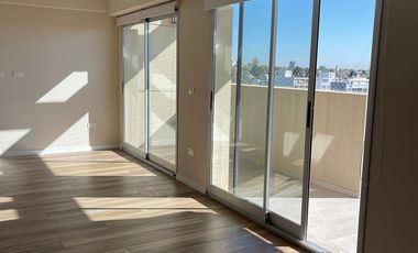 Departamento en duplex 5 ambientes en venta - complejo Klover Plaza - Bernal
