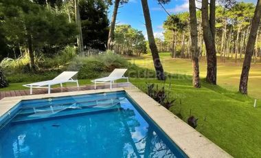 Casa en Carilo