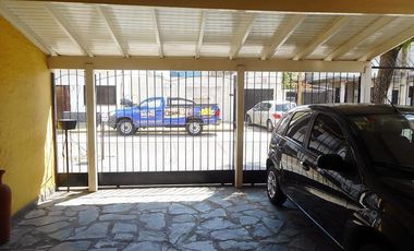 Venta de Casa 3 Amb.  en Ciudadela - Muy buen Estado y Ubicación