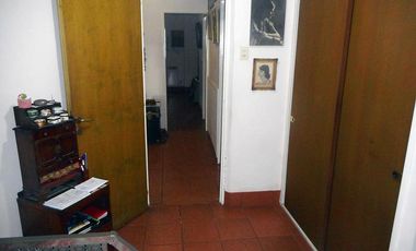 Venta de Casa 3 Amb.  en Ciudadela - Muy buen Estado y Ubicación