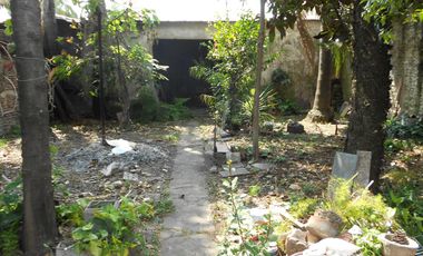 Venta de Casa 3 Amb. S/L 10X40M²  en Ramos Mejia   Buen Estado  Fondo C/Galpon
