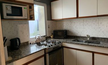 Dos propiedades en un terreno todo independiente - 5 dormitorios, 3 baños, ideal dos familias