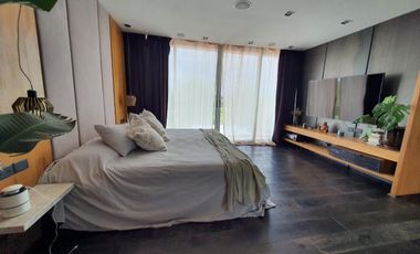 Venta Moderna Casa a la Laguna con  Increíble Master Suite - El Canton