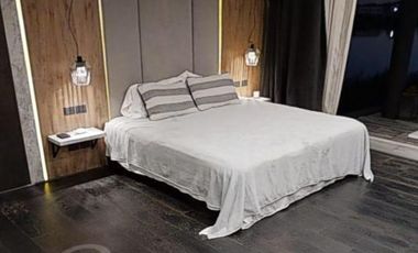 Venta Moderna Casa a la Laguna con  Increíble Master Suite - El Canton