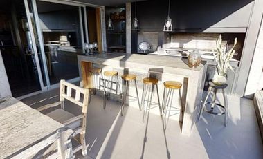 Venta Moderna Casa a la Laguna con  Increíble Master Suite - El Canton