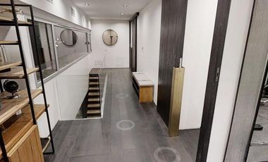 Venta Moderna Casa a la Laguna con  Increíble Master Suite - El Canton