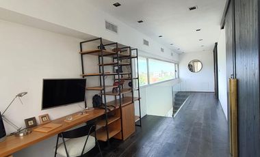 Venta Moderna Casa a la Laguna con  Increíble Master Suite - El Canton