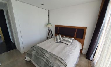 Venta Moderna Casa a la Laguna con  Increíble Master Suite - El Canton