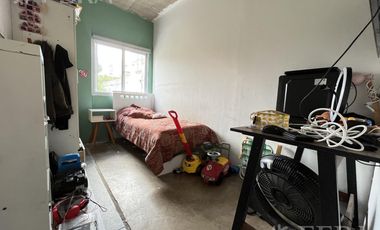 Venta casa 6 ambientes con cochera en Wilde